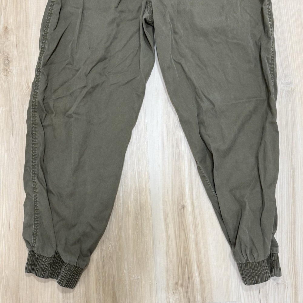 A New Day Women's Medium M Lightweight Green Joggers Urban Streetwear Athleisure - Picture 9 of 9